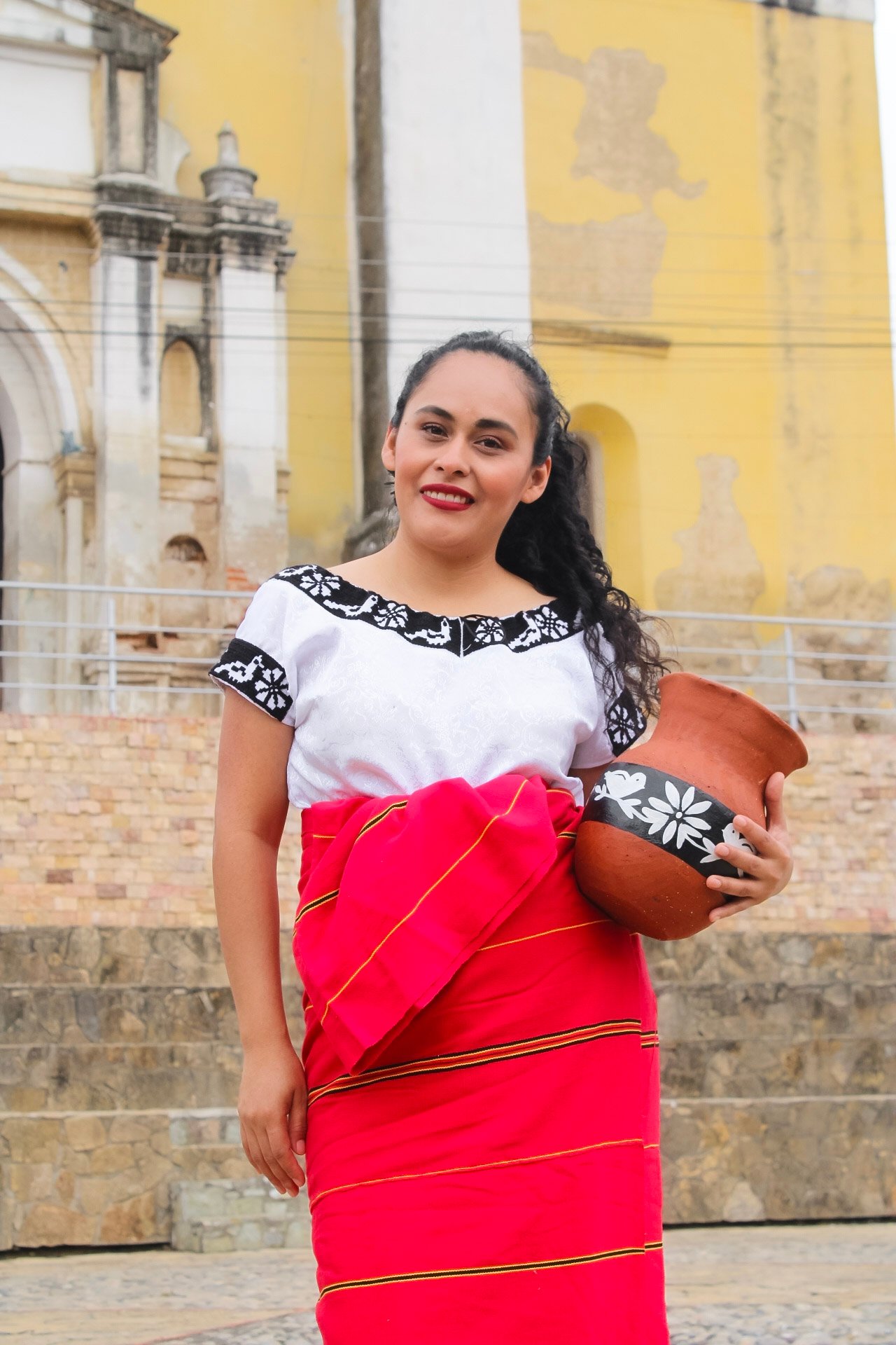 mujer zoque elaboradora de productos artesanales en copainala chiapas